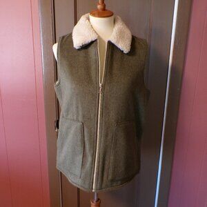 SANCTUARY NWT Women's Olive Vest Faux Wool Lined Cozy Warm Size: XS or SMALL